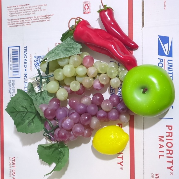 Artificial Fruit / Fake Fruit Realistic Lifelike Decor - Picture 8 of 8